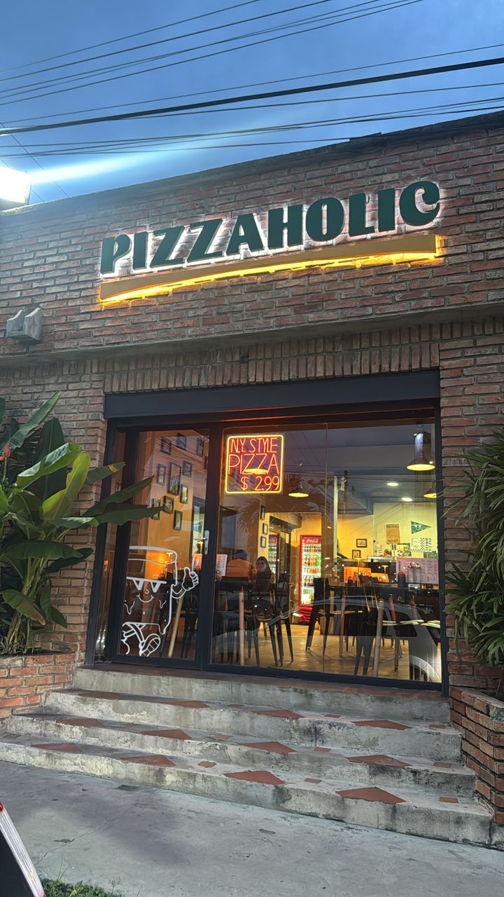 Local de Pizzaholic en Barquisimeto, estilo Nueva York
